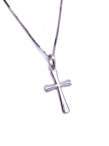 Petite White Gold Cross F330B409021