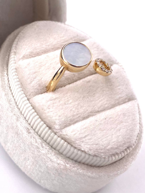 Mother of Pearl Ring C3141996MOP