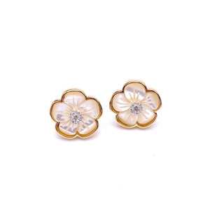 Mother Of Pearl Flower Earrings F223DE1746MOPL