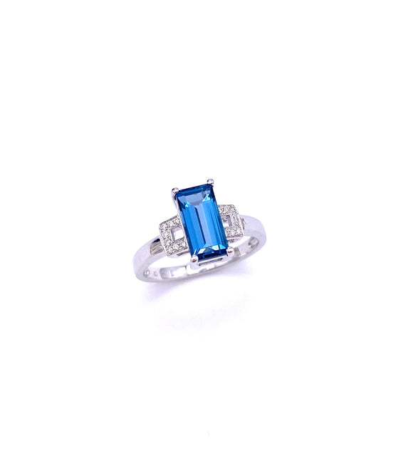 London Blue Topaz Ring C314R1713LT